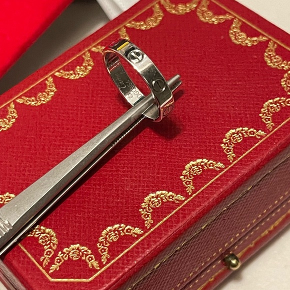 Cartier Love Wedding Band Size 5.25 White Gold - Picture 3 of 13